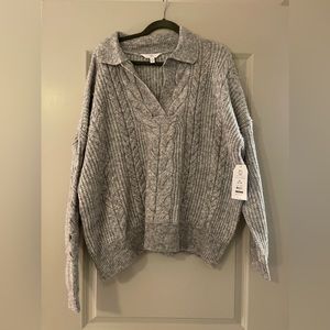 Time and tru v neck collared sweater